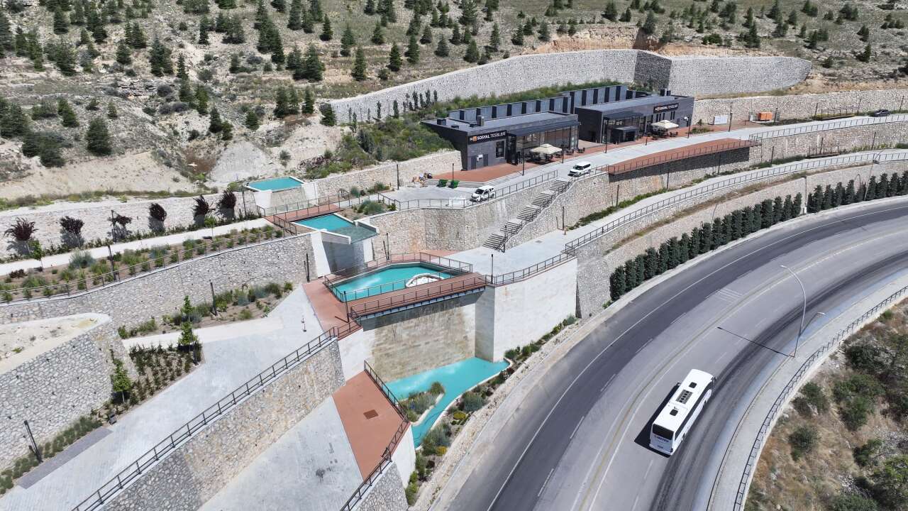 Konya’nın en yüksek ve ünlü noktasına 350 kişilik dev yaşam alanı kuruldu 1